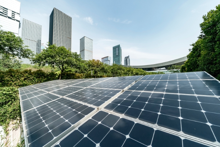 Emprendedores juntos innovando